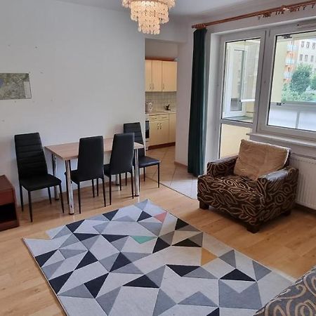 Przytulny - Blisko Centrum Suwalki Bagian luar foto